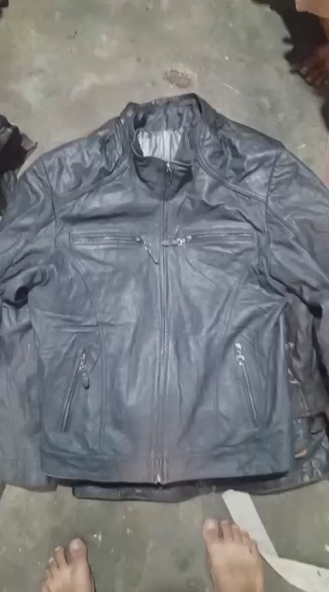 Vestes leather